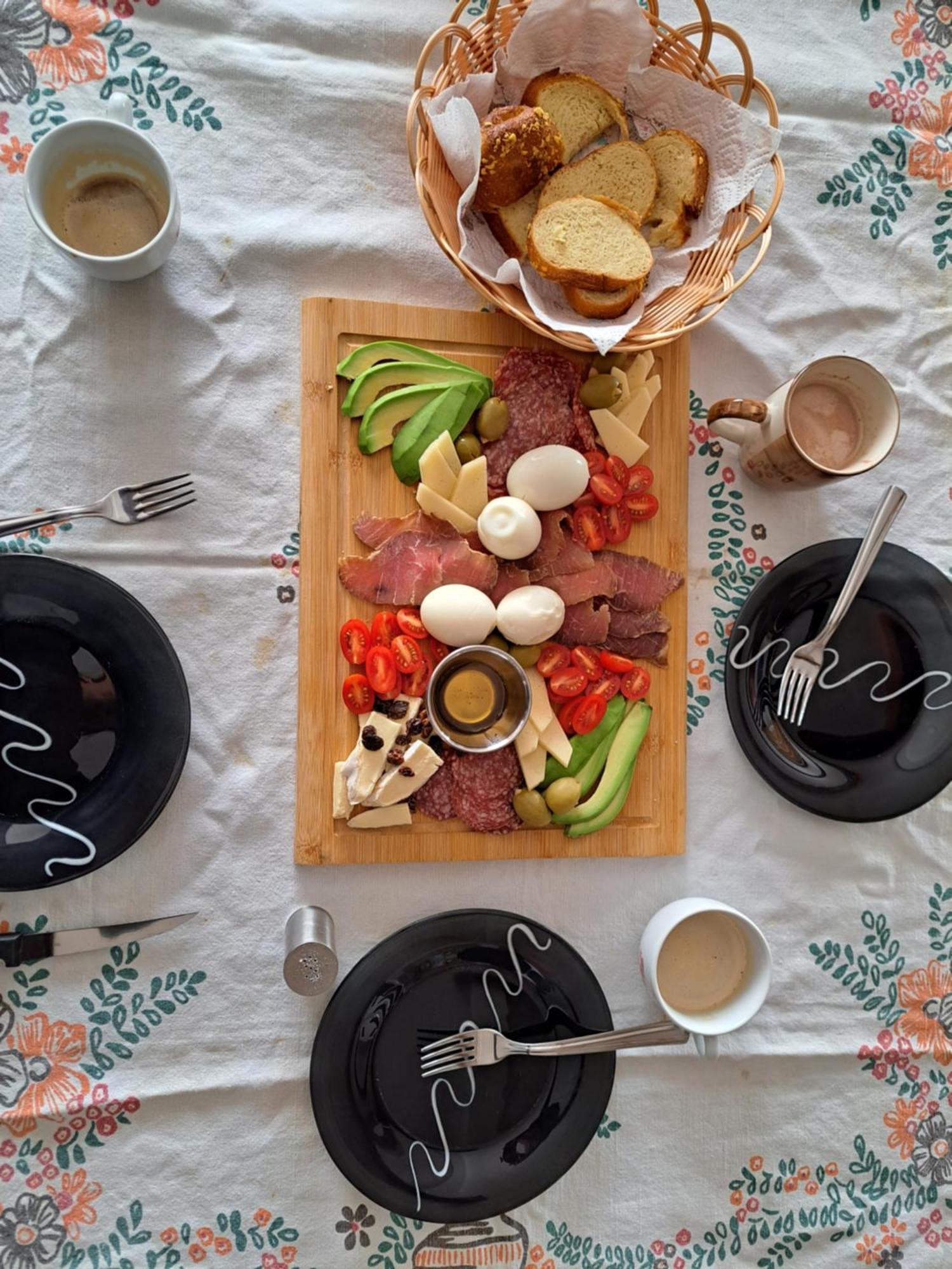 Ruralna Kuca Za Odmor Kablarovo Brdo Guest House Krnjak Ngoại thất bức ảnh